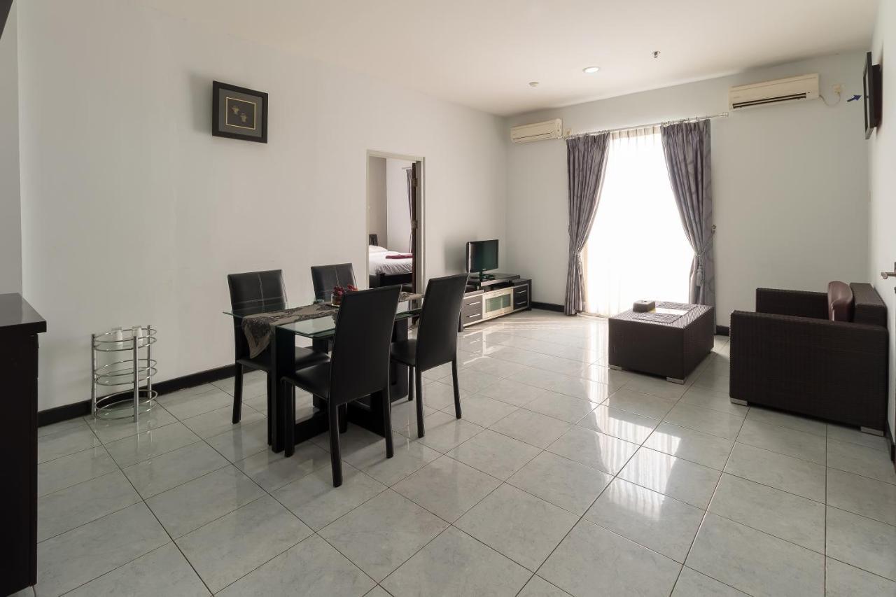 Hotel Golden Sky Pluit Jakarta Exteriér fotografie