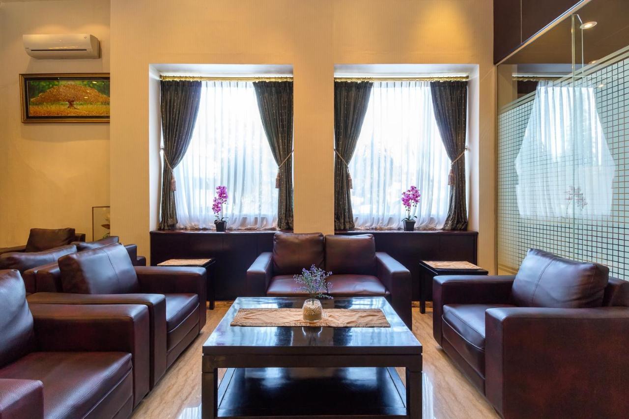 Hotel Golden Sky Pluit Jakarta Exteriér fotografie