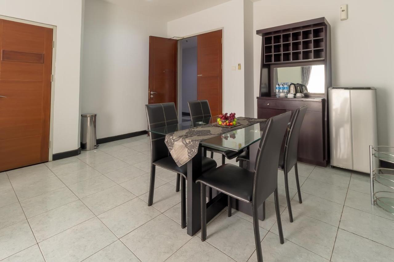 Hotel Golden Sky Pluit Jakarta Exteriér fotografie